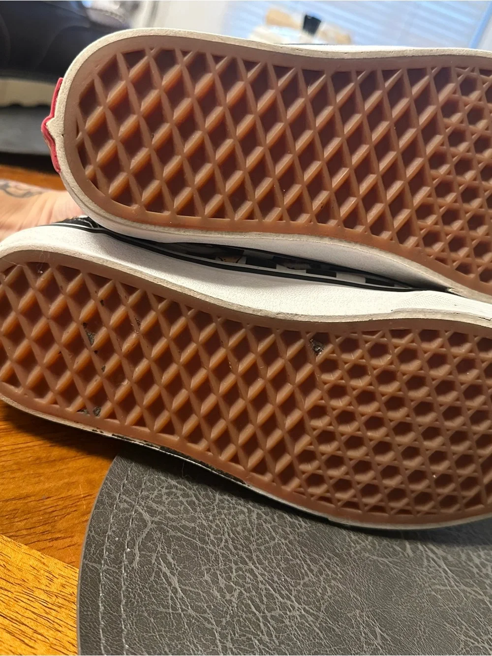 Vans youth low